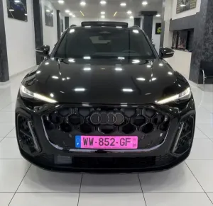 Audi Q5 2026 S-line full options