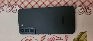 Samsung S22 plus