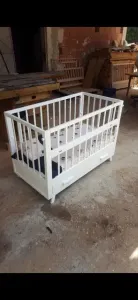 Lit de bébé