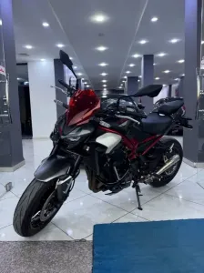 Kawazaki Z900 2026