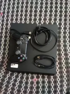 PLAY 4 SLIM FLACHE 1T