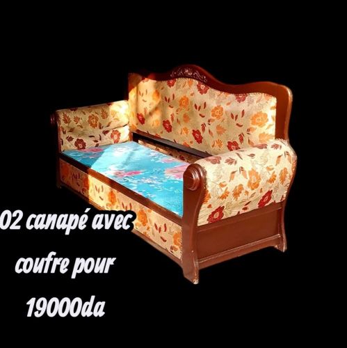 canapé avec coufre