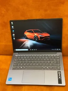 Lenovo IdeaPad Slim 3i