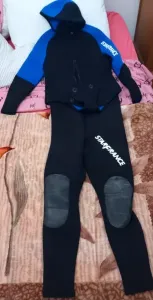 Tenue De Plongée