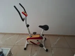 Vélo d'appartement