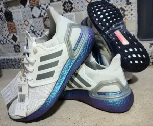 Adidas ULTRABOOST 20