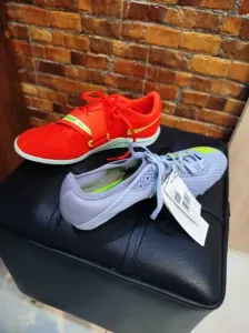 02 chaussures d'athlétisme Nike e